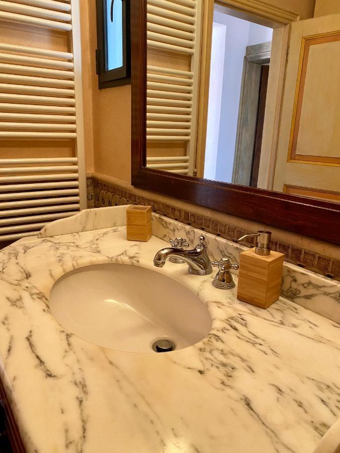 Casalonghi Apartment Mantova Bagian luar foto