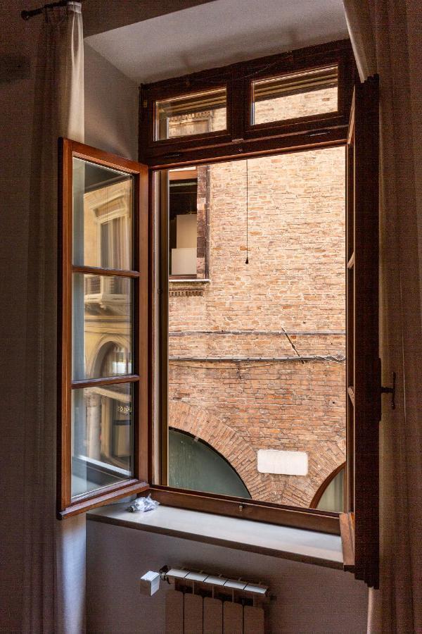 Casalonghi Apartment Mantova Bagian luar foto